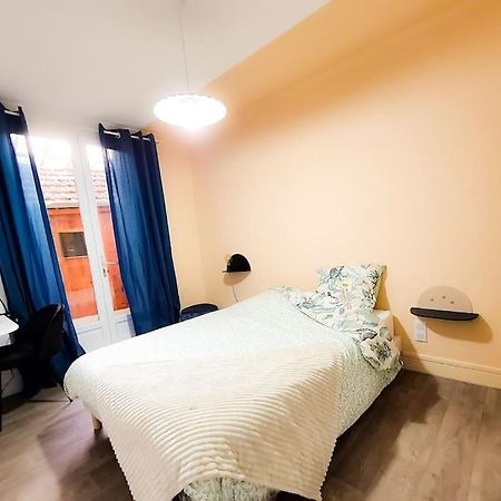 Art Deco Apartment Autun Bagian luar foto